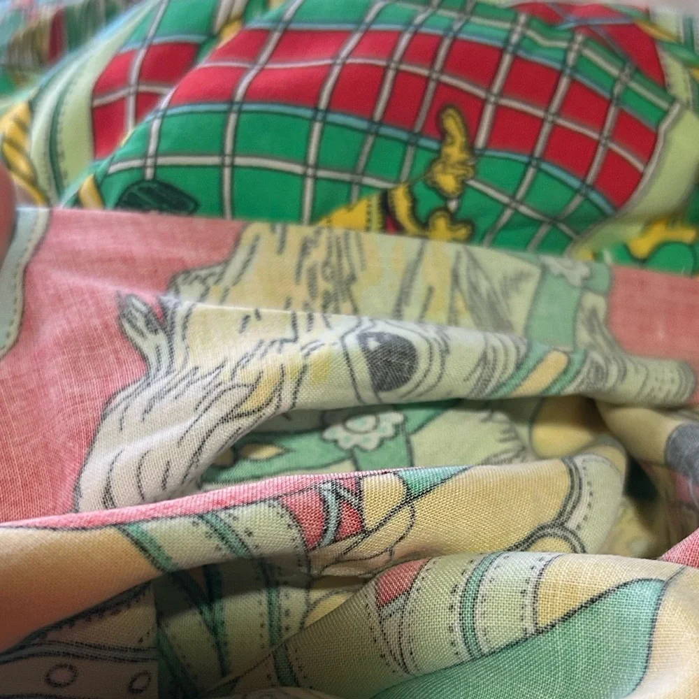 Vintage cotton or cotton like fabric  with equestrian and heraldic motifs. - Picture 3 of 9